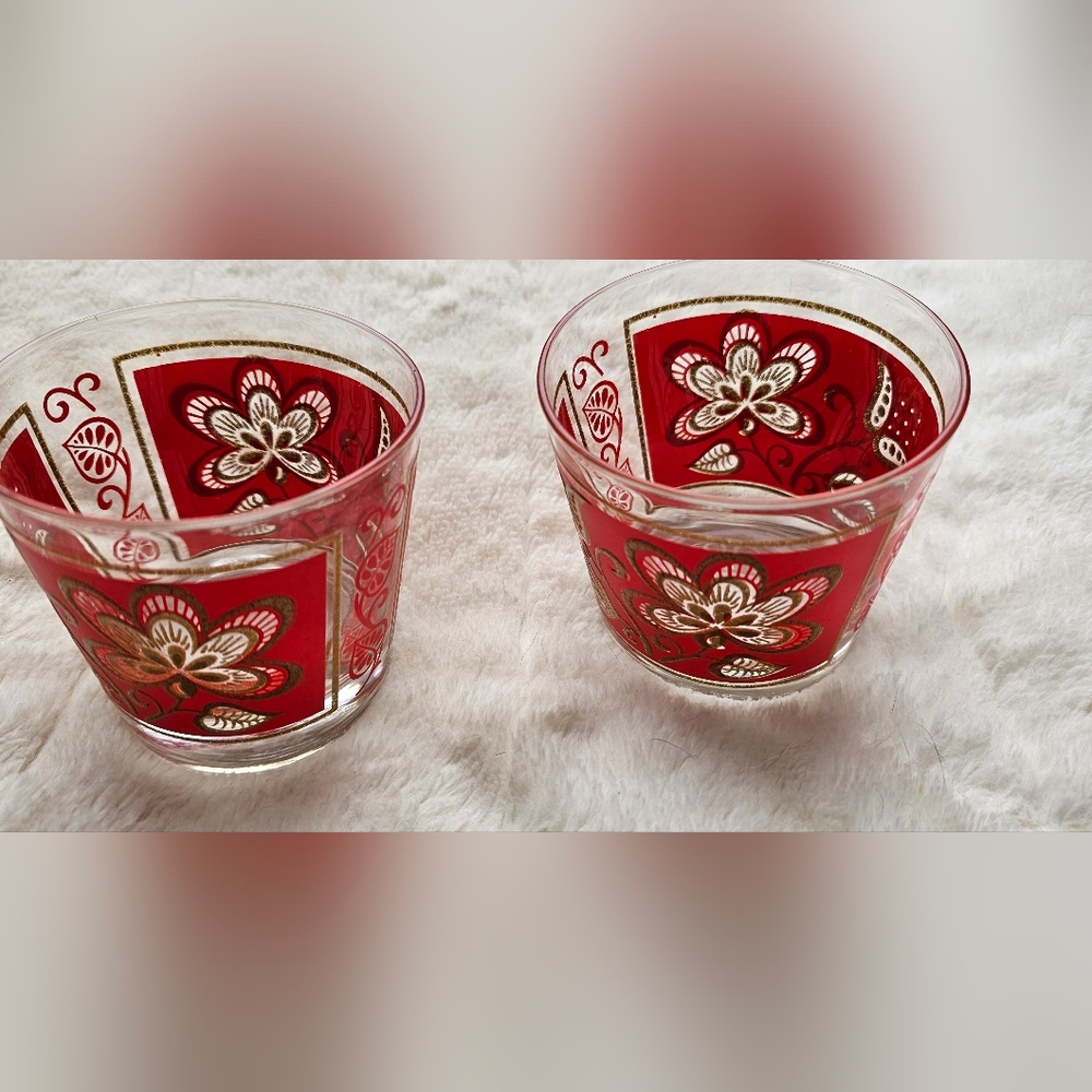 Retro Starlyte Mid-Century Red and 22-Karat Gold Flower  (Set of 2)